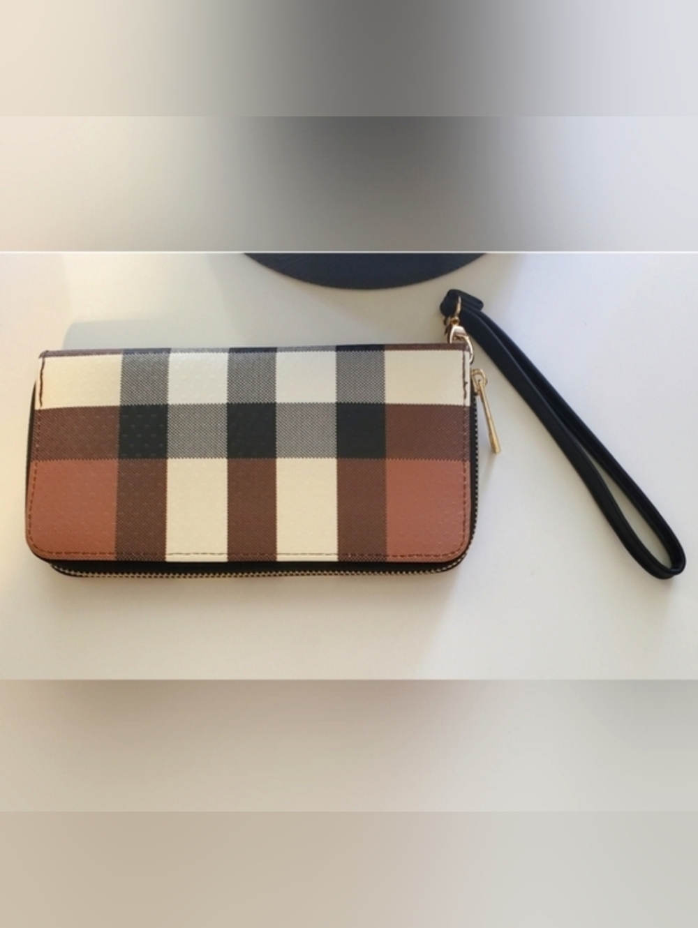 Stylish Plaid Wallet - Black, White, Brown